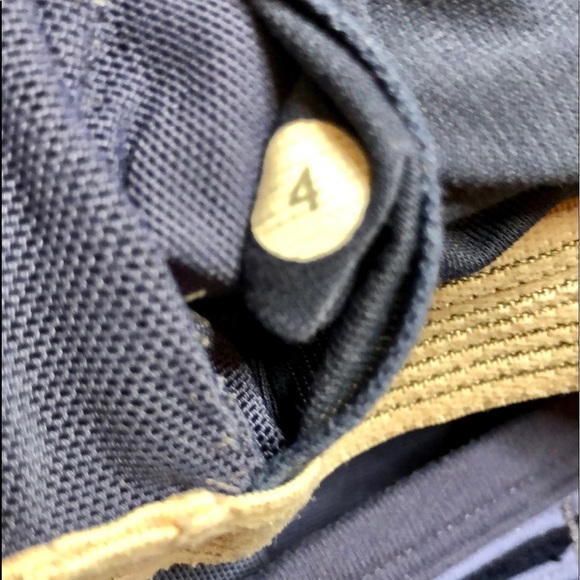 Lululemon Lot of 2 UJJAYI Power Y Mesh Tank w/Shelf Bra Sz 4 - Picture 7 of 12